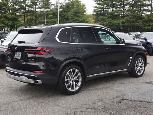 Used 2024 BMW X5 xDrive40i w/ Premium Package AWD/4WD image 12