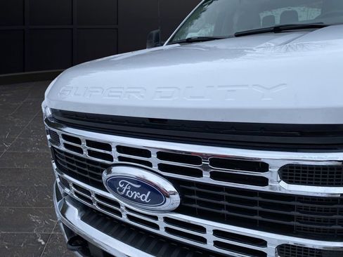 Used 2024 Ford F250 XLT image 45