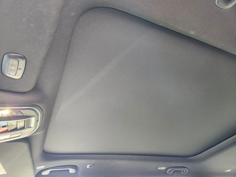 Used 2023 Jeep Wagoneer 2WD image 32