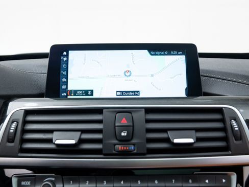 Used 2019 BMW 330i Gran Turismo xDrive image 23