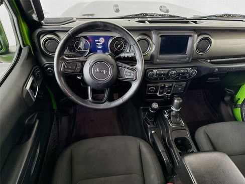 Used 2019 Jeep Wrangler Unlimited Sport S image 22