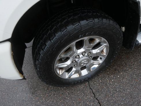 Used 2016 RAM 3500 Laramie Longhorn AWD/4WD image 16