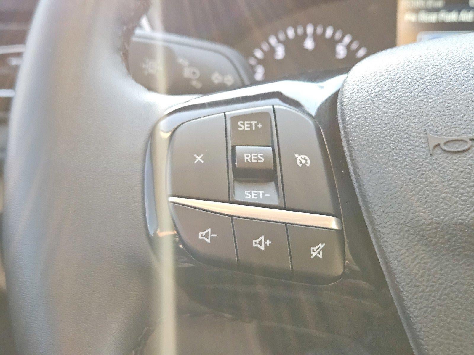 Used 2022 Ford Escape SEL AWD/4WD image 24