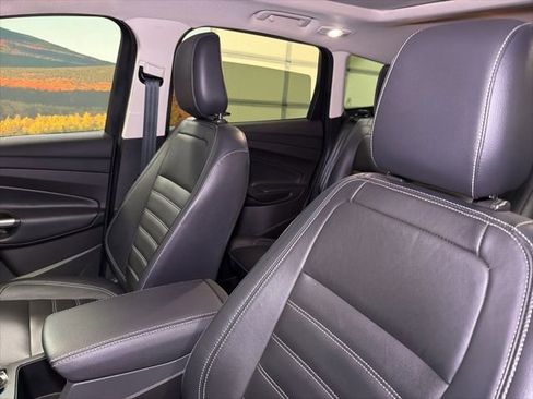 Used 2018 Ford Escape Titanium AWD/4WD image 21