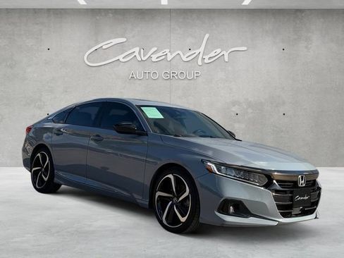 Used 2021 Honda Accord Sport image 2