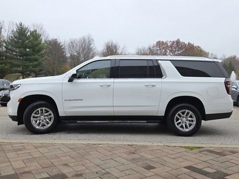 Used 2024 Chevrolet Suburban LT image 20