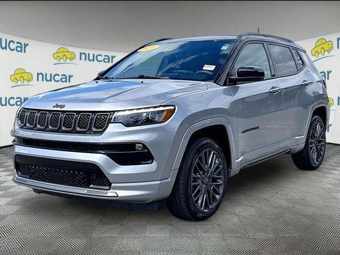 Used 2023 Jeep Compass High Altitude AWD/4WD image 3