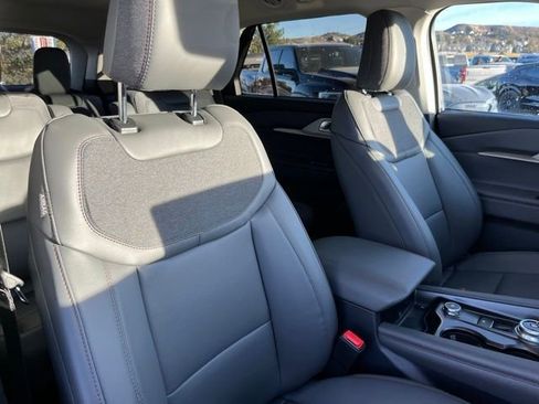 Used 2026 Ford Explorer Active w/ Active Comfort Package image 26