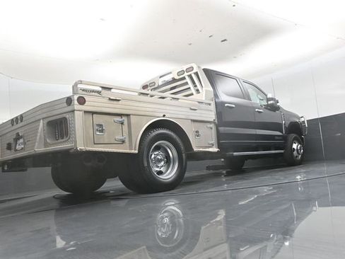 Used 2025 Ford F350 Lariat w/ Chrome Package AWD/4WD image 42