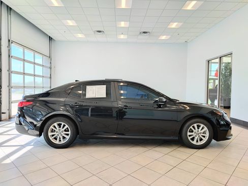 Used 2025 Toyota Camry LE FWD image 2