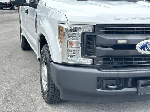 Used 2019 Ford F250 XL w/ Power Equipment Group RWD image 19