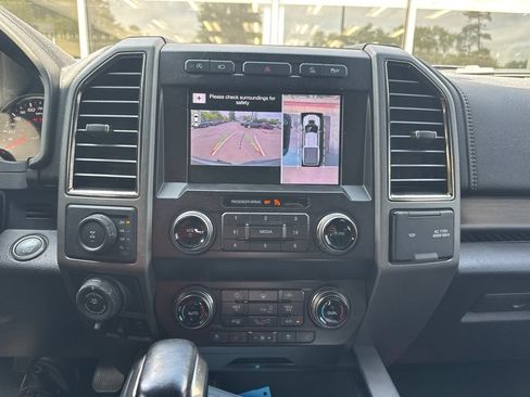 Used 2019 Ford F150 Raptor w/ Equipment Group 802A Luxury AWD/4WD image 9