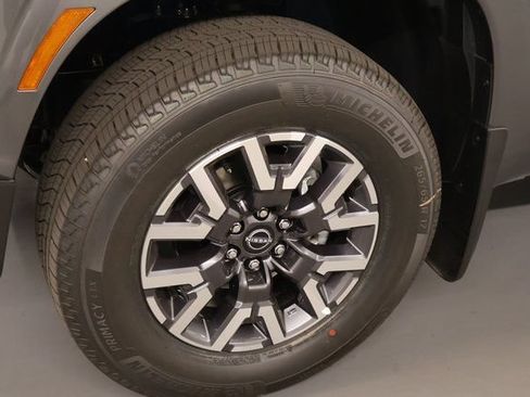 New 2026 Nissan Frontier SV w/ SV Convenience Package AWD/4WD image 8