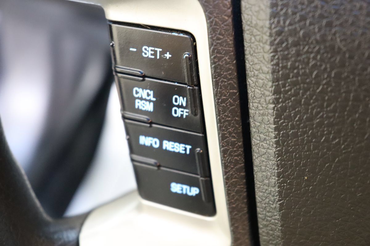 Used 2011 Ford Fusion SE w/ 201A Rapid Spec Order Code FWD image 33
