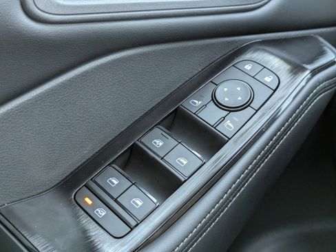 New 2026 Nissan Rogue SV image 26