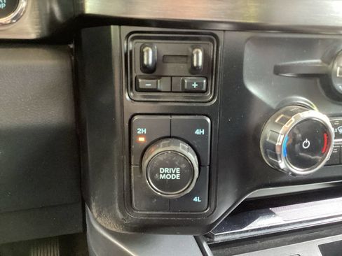 Used 2024 Ford F350 Lariat w/ Lariat Ultimate Package AWD/4WD image 71