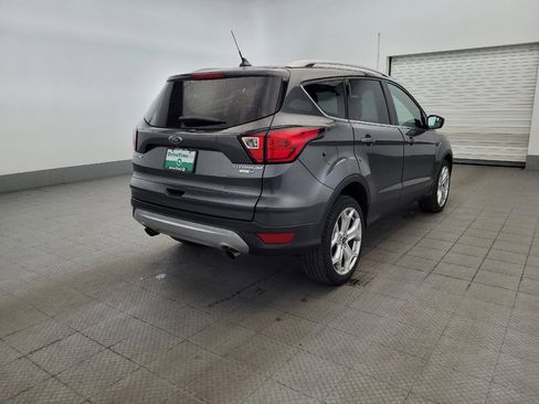Used 2019 Ford Escape Titanium AWD/4WD image 9