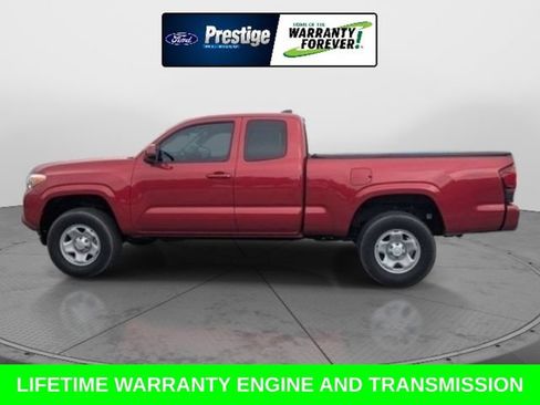 Used 2022 Toyota Tacoma SR RWD image 8