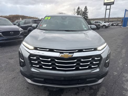 Used 2025 Chevrolet Equinox LT image 8