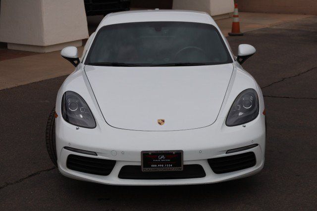 Used 2018 Porsche 718 Cayman RWD image 8