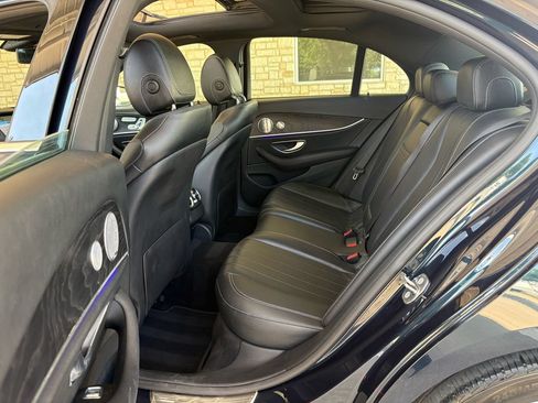 Used 2017 Mercedes-Benz E 300 image 25