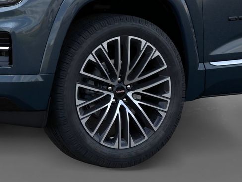 New 2027 GMC Terrain Denali w/ LPO, Black Badging Package AWD/4WD image 8