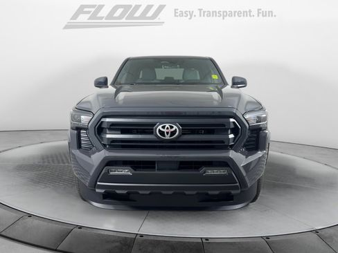 Certified 2025 Toyota Tacoma SR5 image 2
