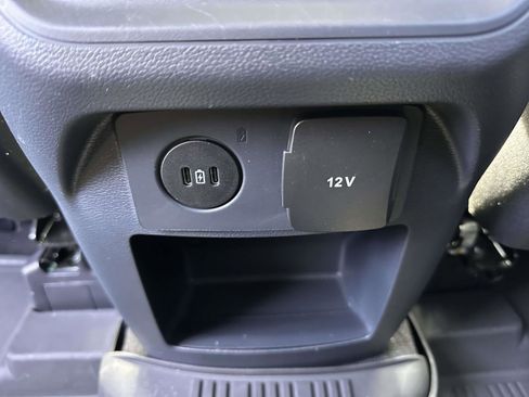 Used 2025 Ford Explorer Active image 16