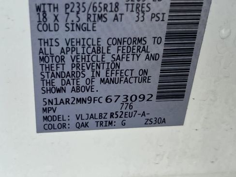 Used 2015 Nissan Pathfinder S image 29