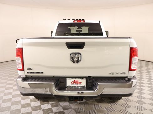 Used 2024 RAM 3500 Big Horn AWD/4WD image 20