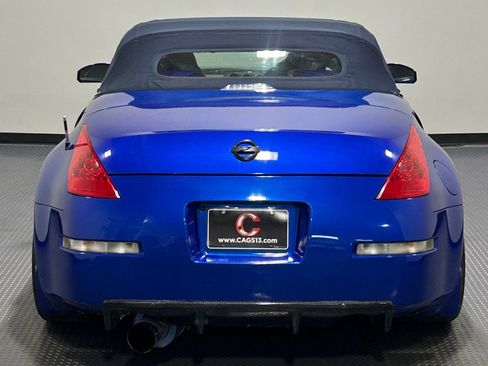 Used 2006 Nissan 350Z Touring image 10