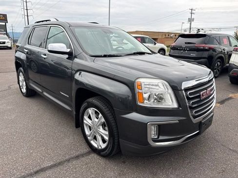 Used 2017 GMC Terrain SLT w/ Open Road Package AWD/4WD image 3