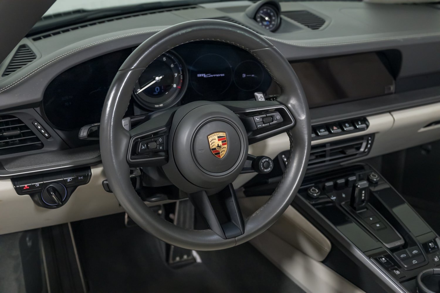 Used 2022 Porsche 911 Carrera RWD image 22