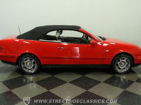 Used 1999 Mercedes-Benz CLK 320 Cabriolet image 13
