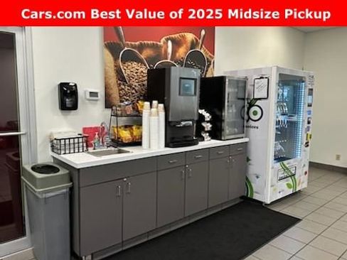 New 2025 Nissan Frontier PRO-4X w/ Interior Protection Package AWD/4WD image 44