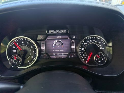 Used 2021 RAM 1500 Laramie AWD/4WD image 16