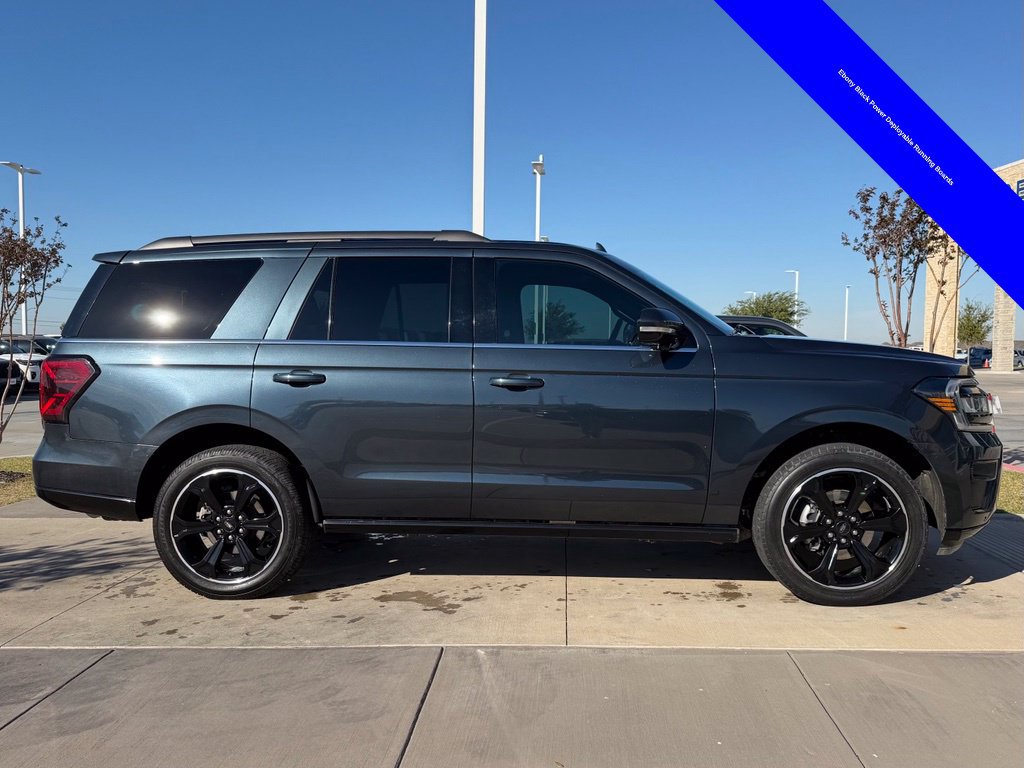 Used 2023 Ford Expedition Limited RWD image 20
