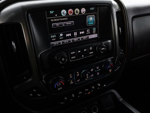 Used 2018 Chevrolet Silverado 2500 High Country w/ Duramax Plus Package image 22