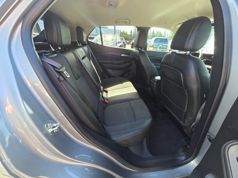 Used 2024 Buick Encore GX Preferred w/ Comfort Package AWD/4WD image 12