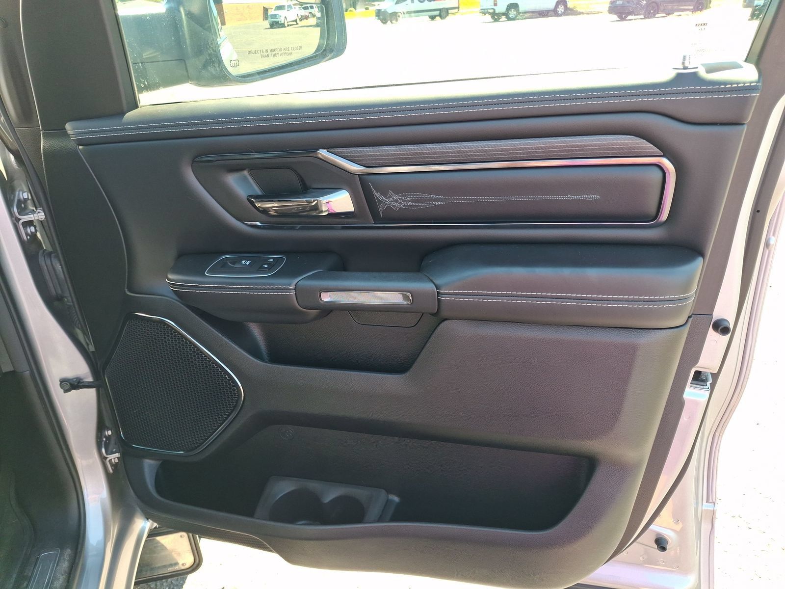 Used 2022 RAM 1500 Limited AWD/4WD image 21