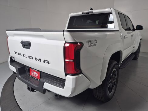 New 2026 Toyota Tacoma 4x4 Double Cab image 4