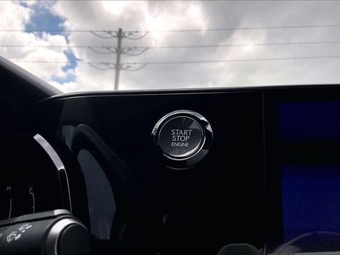 Used 2024 Lexus NX 250 FWD w/ Towing Package (2000 Lbs) image 34
