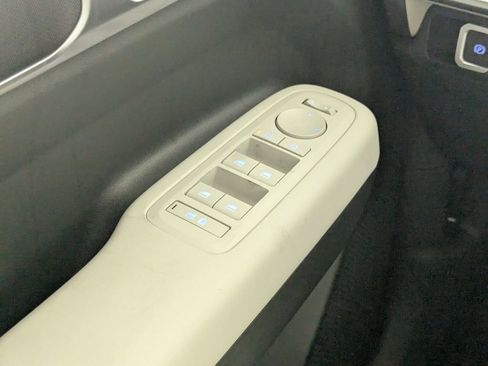 New 2026 Hyundai Santa Fe SE FWD image 15