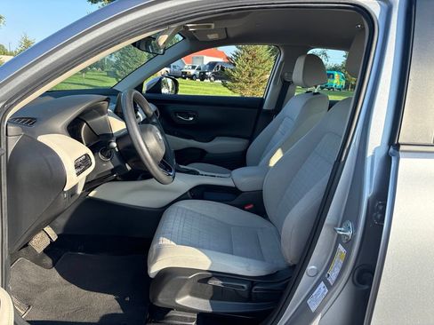 Used 2024 Honda HR-V LX image 15