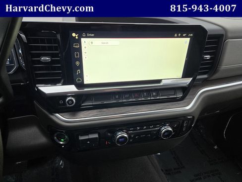 Used 2024 GMC Sierra 3500 SLT w/ Snow Plow Prep/Camper Package image 9