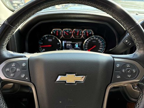 Used 2019 Chevrolet Silverado 2500 High Country w/ Duramax Plus Package AWD/4WD image 11