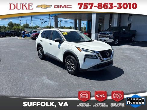 Used 2023 Nissan Rogue S image 1