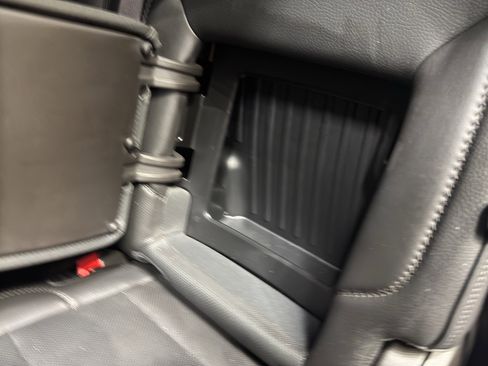 Used 2024 GMC Sierra 1500 Denali AWD/4WD image 15