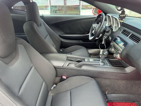 Used 2010 Chevrolet Camaro LT w/ RS Package RWD image 11
