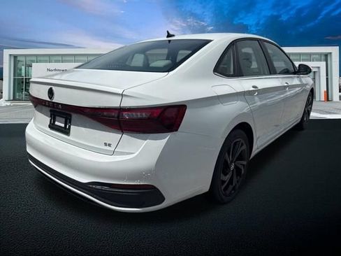 New 2026 Volkswagen Jetta SE FWD image 6